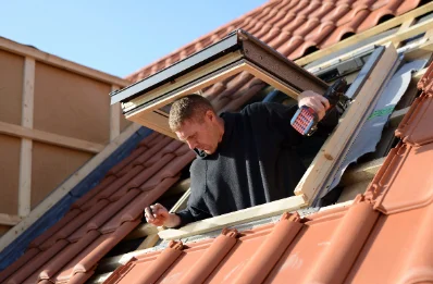 Pose de fenêtres de toit Velux à Porte du Der